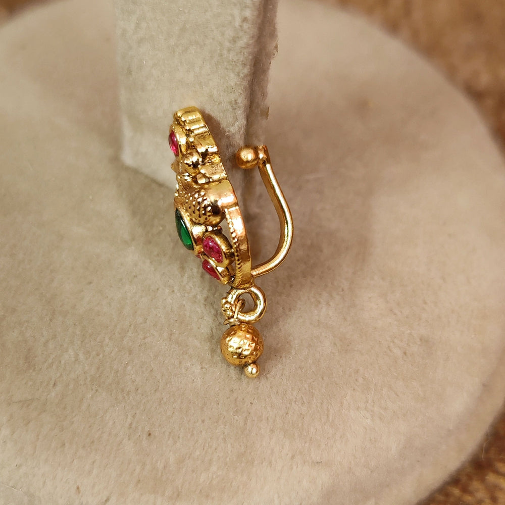 ANTIQUE GOLD PLATED PEACOCK KEMP STONE NOSE PIN
