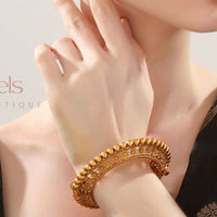 Antique Matt Gold Plated Flower Look Pacheli Bangles 3