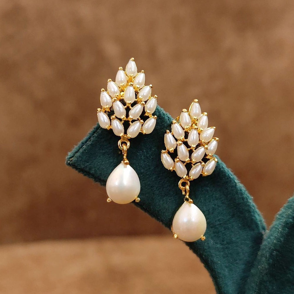 Ethereal Pearl Halo – Gold-Plated Pearl Earrings