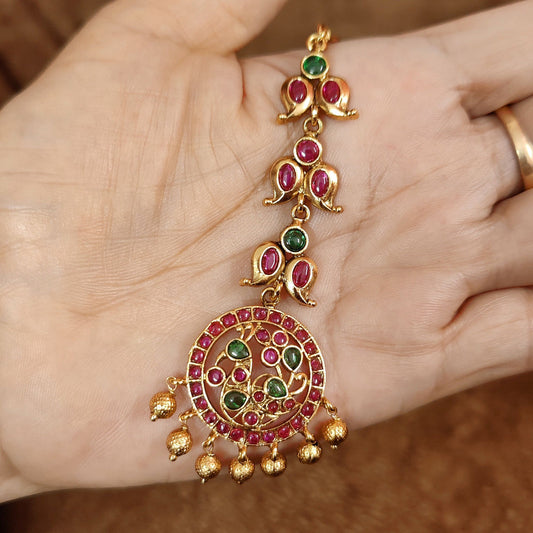GOLD LOOK MULTICOLOUR KEMPU STONE MAANG TIKKA