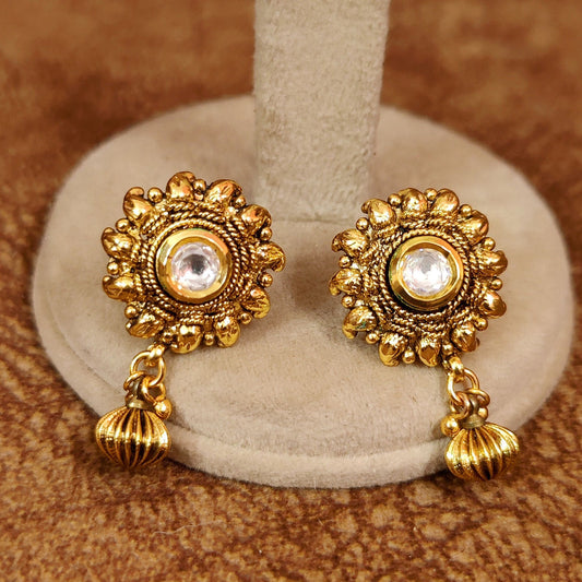 PAISLEY GOLD PLATED KUNDAN LOOK STUDS