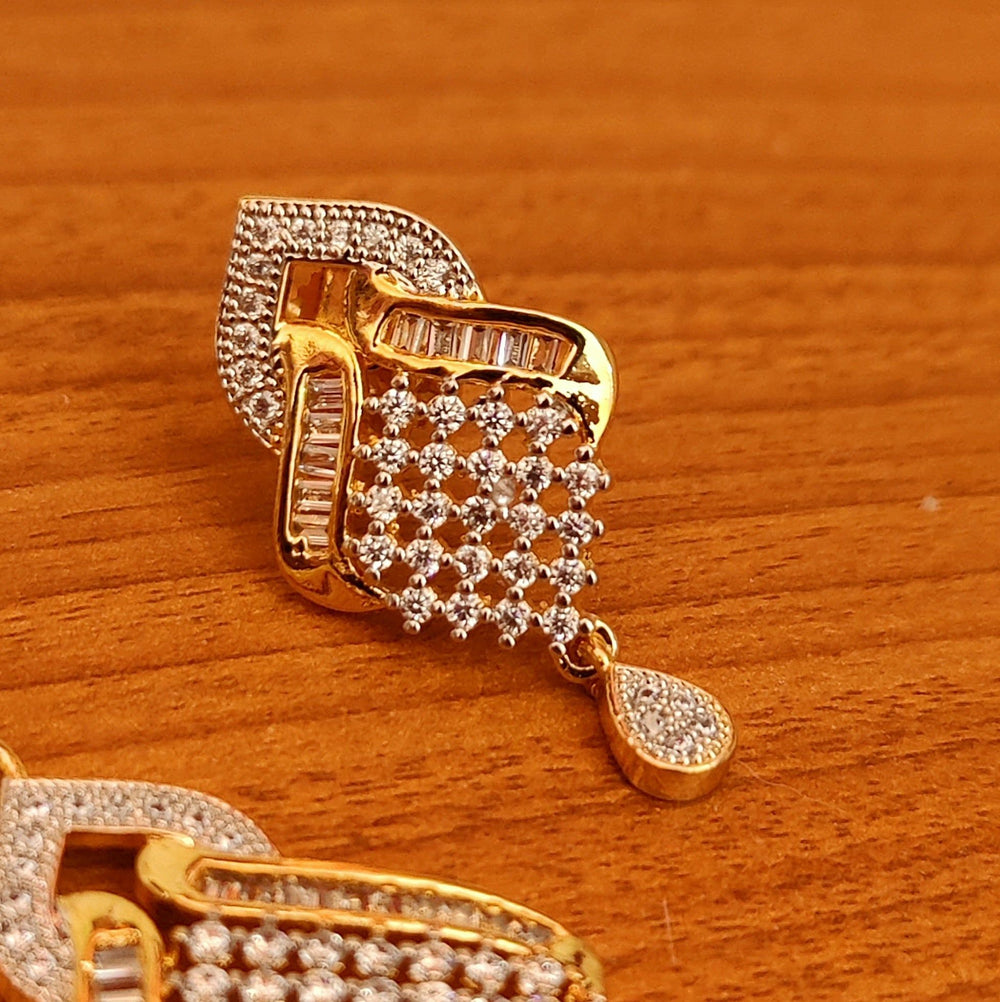 Diamond Look Zircon Studded Pendant and earrings Set With Chain