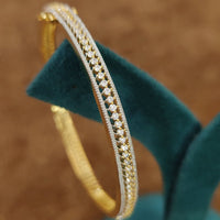 PREMIUM SINGLE LINE DIAMOND LOOK SLEEK OPENABLE BANGLES 1