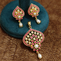 Rani Pink Pearl Jaal Pendant Set 3