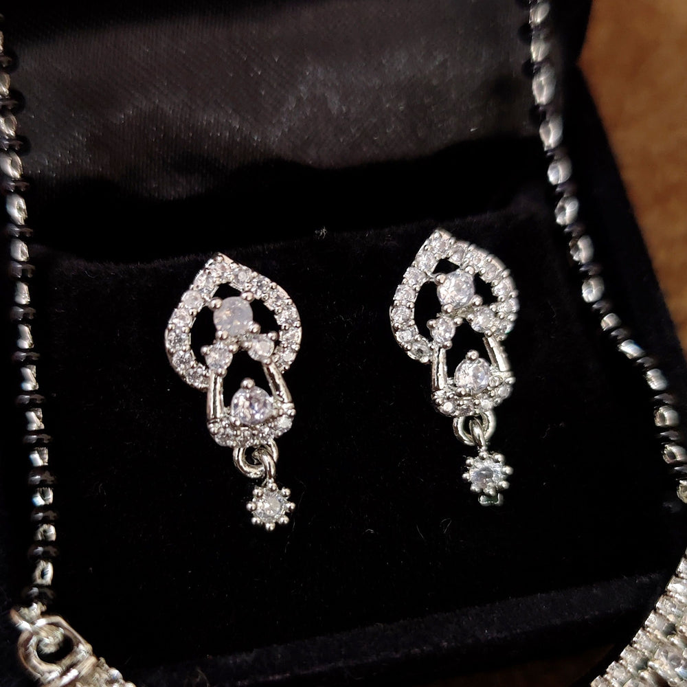 SILVER PLATED DIAMOND PATTERN MANGALSUTRA SET