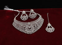 Neckles 1