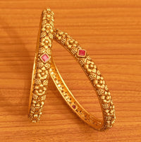 Anti-Tarnish Matt Gold Look Ruby Flower Bangles 2