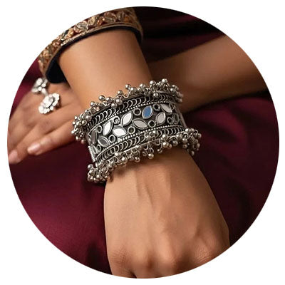 Bangle & Bracelets